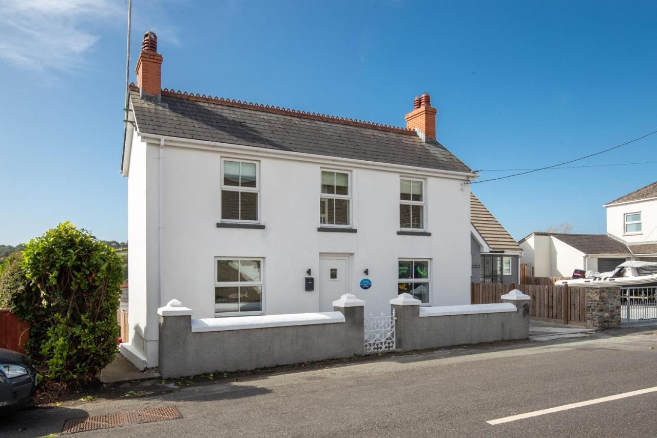 Ocean Cottage - Walk To Beach Countryside Views ซอนเดอร์สฟุต ภายนอก รูปภาพ